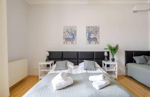 Stare Miasto Apartment | Florianska Gate Luxury Apartments