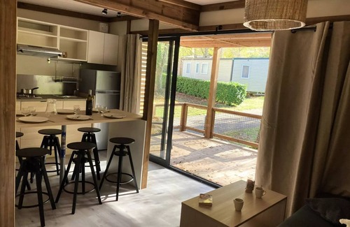 Vicdessos Ski Chalet | Flower Camping LA BEXANELLE * - Chalet Bois Standard 30m2 - 2 bedrooms + covered terrace 5 people
