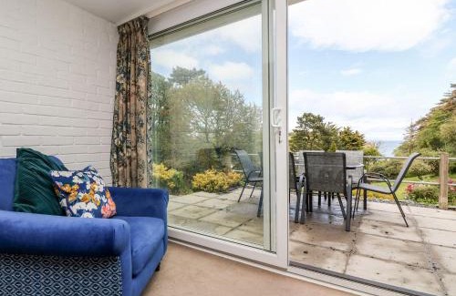 Gillan House | Flushing Meadow