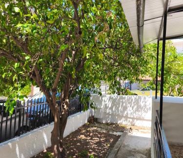 Agia Paraskevi Apartment | Flya House