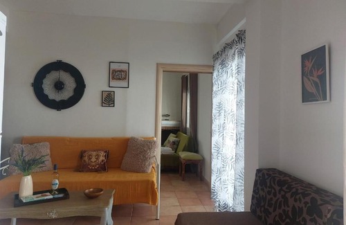Ag. Georgios Apartment | Foivos Seaside Apartments
