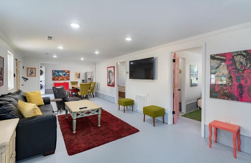 Folly Beach House | Folly Vacation Laid Back Casual Beach Bungalow 209-B