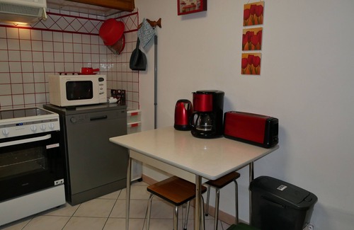Clermont-l'Herault Apartment | FontainedeSarac rental in Clermont-LHérault even with EV charging station