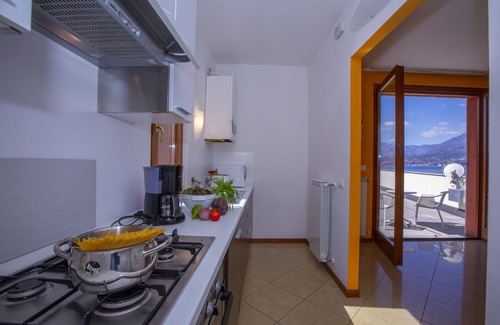 Fiumelatte Apartment | Fontana Del Lago Apt. 5