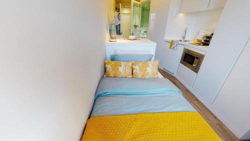 St. Dunstan's Apartment | For Students Only East Court in London