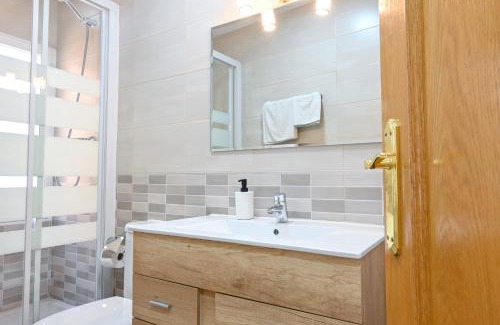 Numancia Apartment | For You Rentals Acogedor Apartamento TEMPORAL en Vallecas Tu Nuevo Hogar en un Barrio con Encanto MDV1A