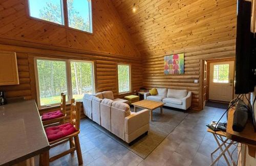 Tobermory House | Forest Cabin By National Park & Tobermory