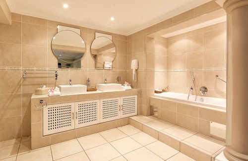 Umhlanga House | Forest Manor Boutique Guesthouse