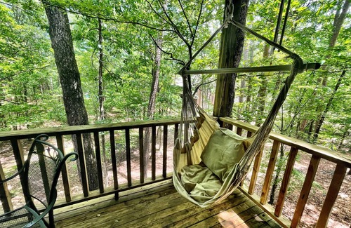 Mount Ida Condo | Forest view, log-sided two bedroom, two bath condo on Lake Ouachita. 2 Condo by RedAwning
