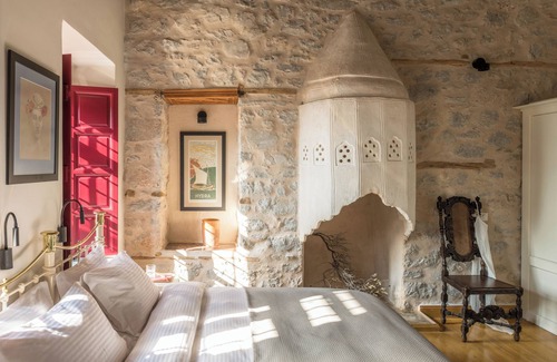 Hydra Hotel | FOS Hydra residence