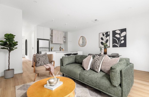 Bowden Apartment | Foundry Lane Apartments by Urban Rest