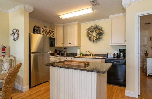 Ilexhurst House | Four Beach Lovers 2 | Beach Right At Your Door