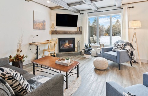 Collingwood House | Four Peaks