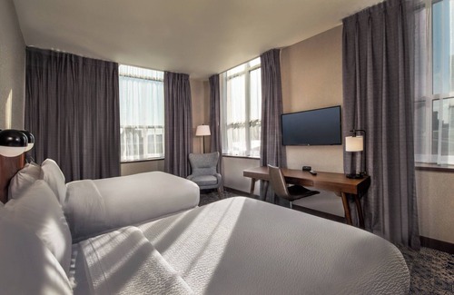 Chinatown Hotel | Four Points by Sheraton Philadelphia City Center