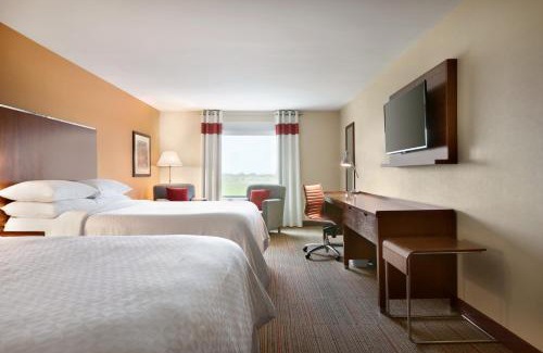 Fargo Hotel | Four Points by Sheraton Fargo Medical Center