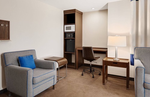 Monterrey Hotel | Four Points by Sheraton Galerias Monterrey