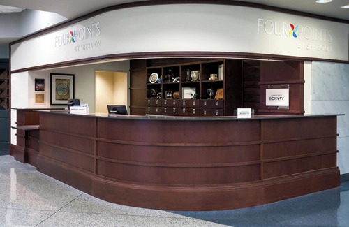 Belle Mina Hotel | Four Points Huntsville Airport