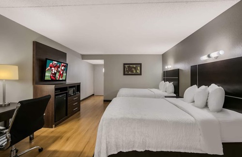 Ashley Oaks Hotel | Four Spacious Rooms Perfect for Knoxville Getaways and Fun