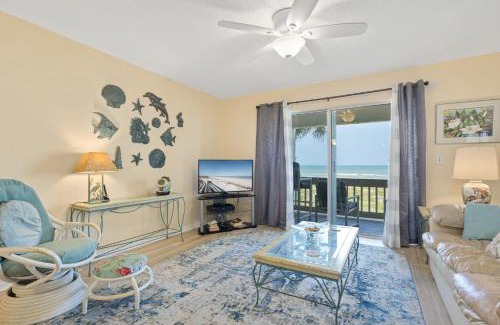 Crescent Beach Apartment | Four Winds I-9T