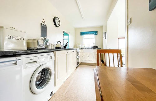 Fourpenny Cottage | Fourpenny Studio - UK34745