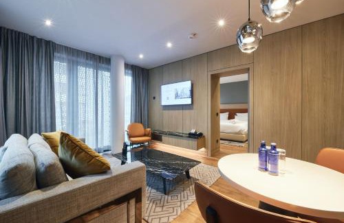 Stadtmitte Apartment | Fourty Three Luxury Serviced Apartments