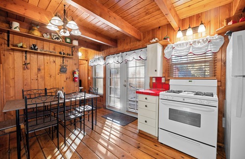 Big Bear City Cabin | Fox Cabin