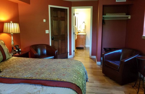 Leavenworth Bed & Breakfast | Fox Den Bed and Breakfast