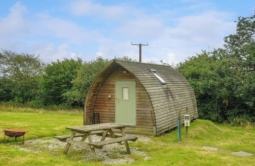 Liskeard Cottage | Fox Den @ Penbugle Organic Farm