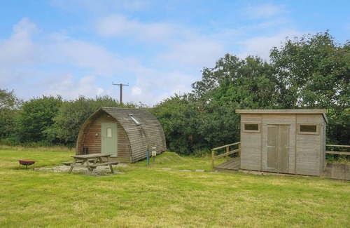 Liskeard Cottage | Fox Den @ Penbugle Organic Farm