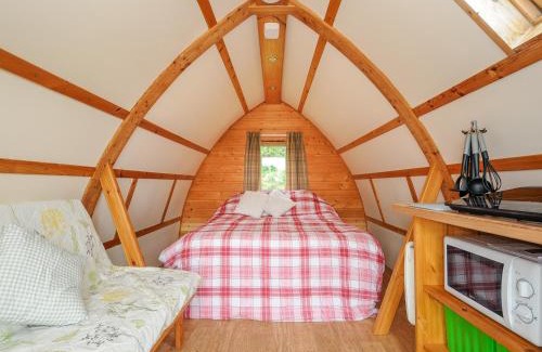 Liskeard House | Fox Den Penbugle Organic Farm