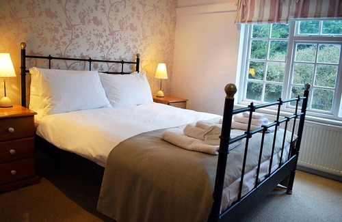 Llancarfan Hotel | Fox & Hounds