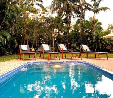 Croissant Park Villa | Fox Island Heated Spa- Downtown & Beach