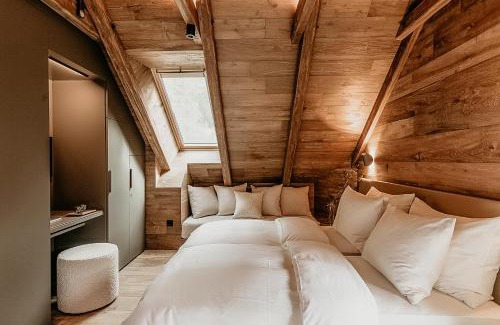 Ukanc Ski Chalet | Fox on the Rocks Chalet