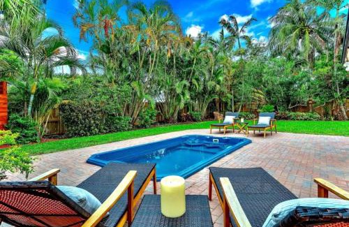 Croissant Park House | Fox Private Resort- Near Downtown & Beach home