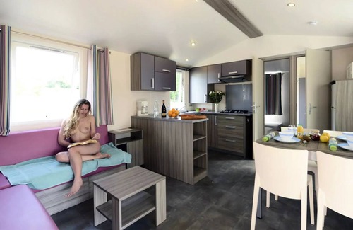 Saint-Martin-Lars-en-Sainte-Hermine House | Mobil Home Komfort Maillezais - 2 Schlafzimmer 4 Personen