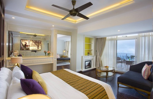 Devikolam Hotel | Fragrant Nature Munnar - A Classified Hotel