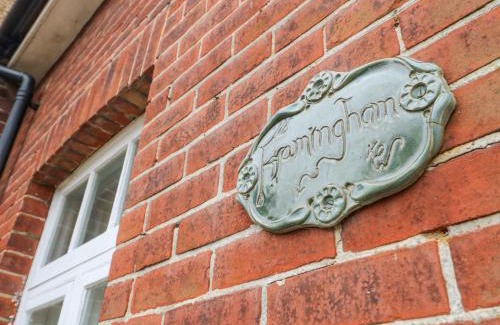 Hayling Island House | Framingham