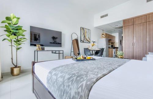 Dubai Sports City Apartment | Frank Porter - Elite 5 Sports Residence
