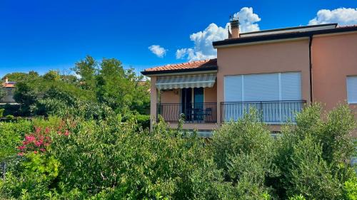 Mugeba Apartment | Frank's Place