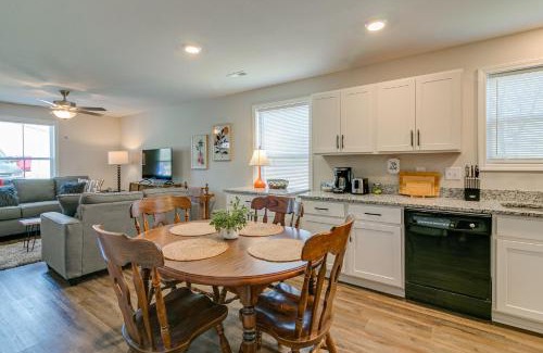 Clarksville House | Franklin Haven by Johnathan (1010 Franklin, #A)
