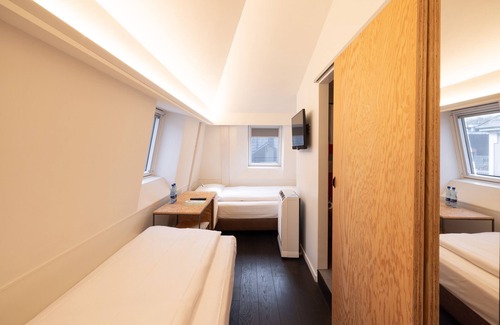 Center House | Fred Guest House Hauptbahnhof - Mobile Check-in