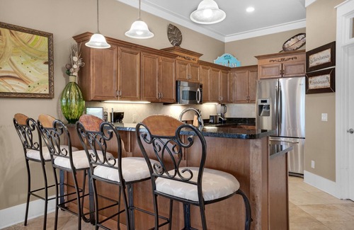 Emerald Waters Village House | Free Beach SRVC= 2 Chairs/Umbrella! Private Beach! Great Location!