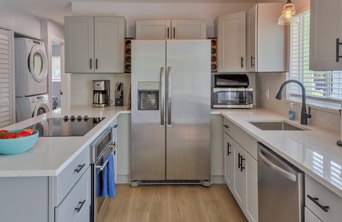 Dunedin Condo | Free Park Pass To Honeymoon Island 2 King Beds Beach Gear Provided Fast Wi-fi
