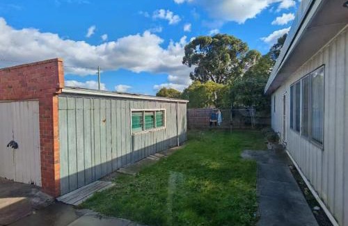 Camberwell House | Free Parking 5min Walk to Asian Supermarket Family Room Deakin Uni Quiet Camberwell