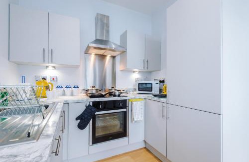 Leeds Apartment | Free Parking, Stylish 1Bed Apartment In Leeds