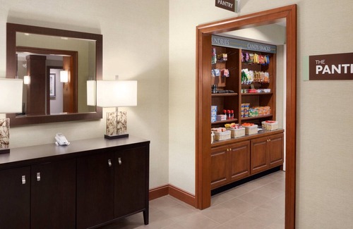 Buckhead Village Condo | Free Shuttle, Free Breakfast, Indoor Pool | Near Downtown Atlanta