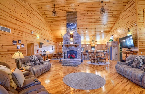 Rockbridge Apartment | Freedom Lodge by Turkey Ridge Lodges