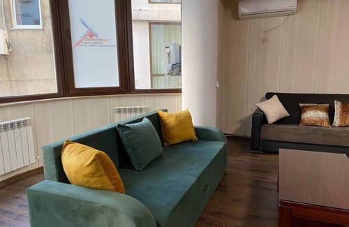 Tbilisi Apartment | Freedom Square Apartment by City Centre Apart Hotel