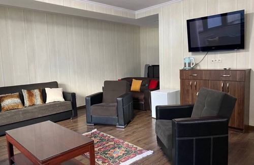 Tbilisi Apartment | Freedom Square Apartment by City Centre Apart Hotel