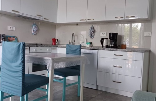 Lumbarda Apartment | Freeme Apartment